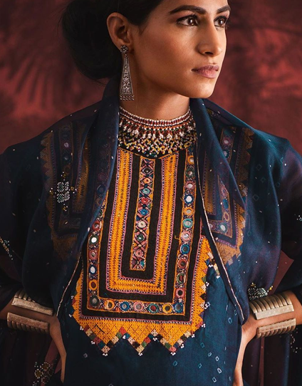 Pure black cotton men T-shirt New